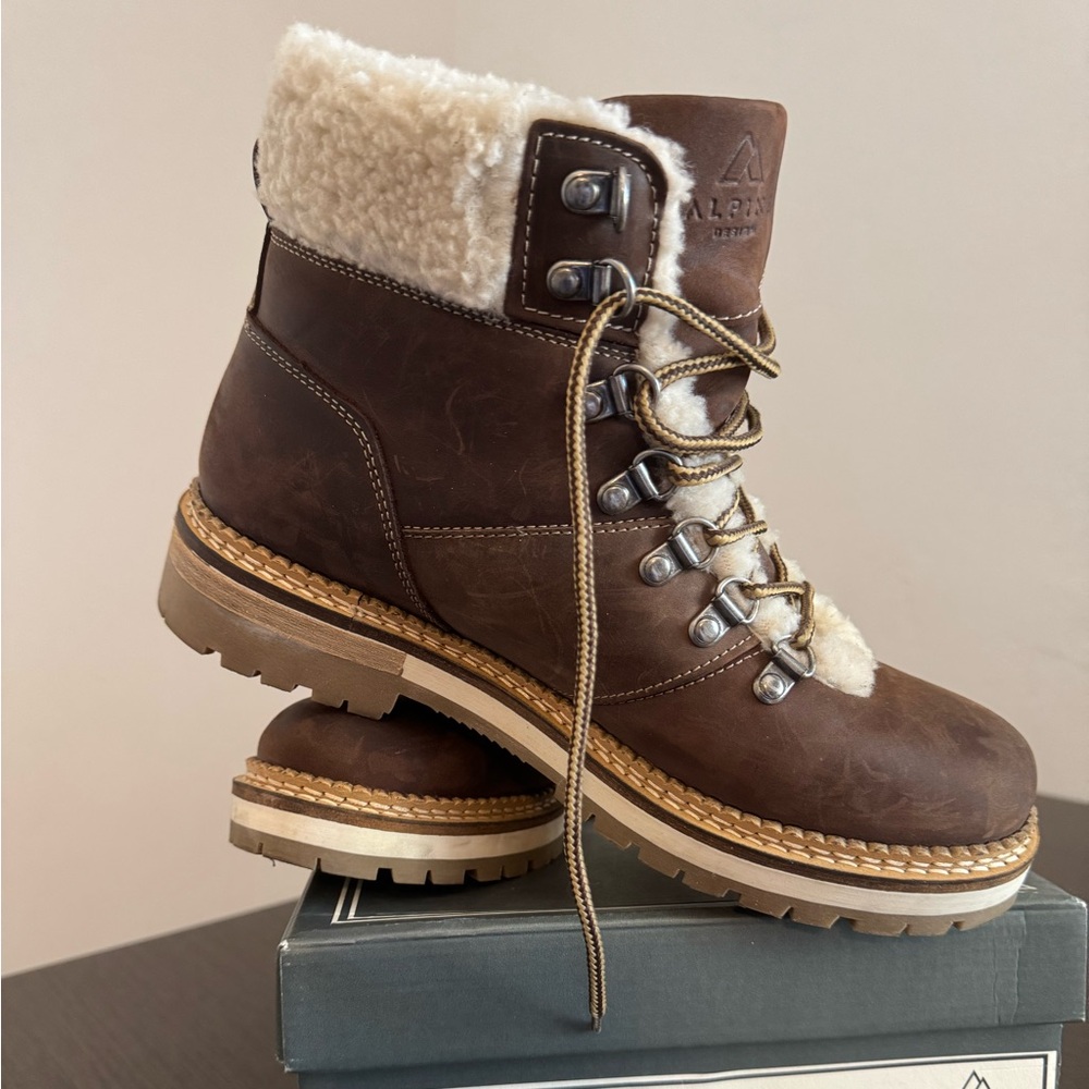 Alpine Design Dark Brown Boots with Cream Lining, ortholite comfort insoles